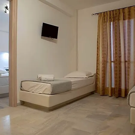Aphrodite & 2* Íosz