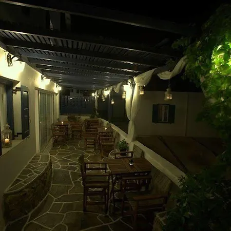 阿芙罗狄蒂酒店及公寓 2* 伊奥斯乔拉
