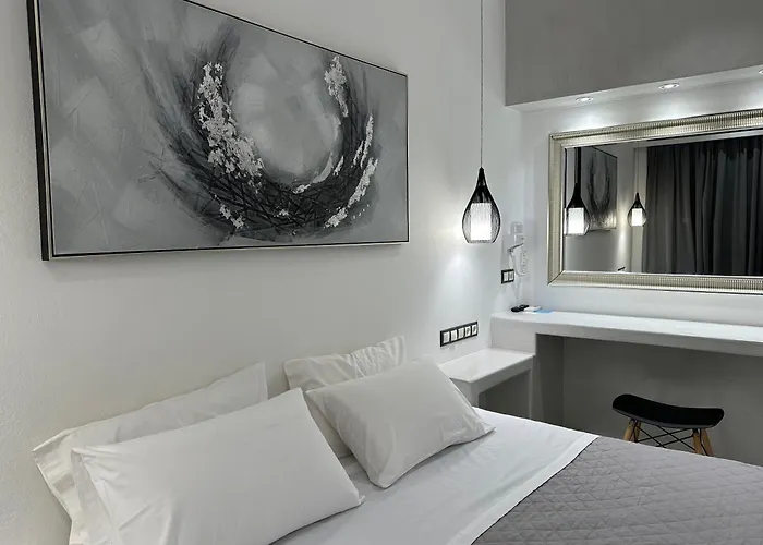 Hotel Aphrodite & Chora