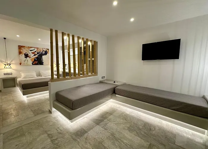 Hotel Aphrodite & Chora